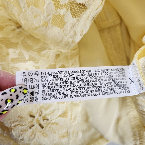 Zara Yellow Lace Sequin Mini Dress Floral Lattice Size Small Special Ocassion - Picture 11 of 12